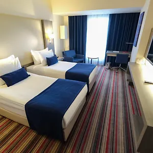 Hotel Ramada Plaza By Wyndham ****